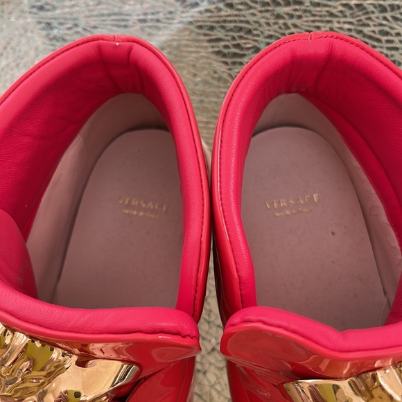 VERSACE Pink Patent Leather Sneakers - Picture 5 of 13